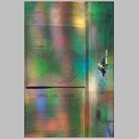 Basel, Antoniuskirche, Foto Ikiwaner, Wikipedia, Seitenwandrelief, Simon von Kyrene, die fünfte Station des Kreuzweges.jpg